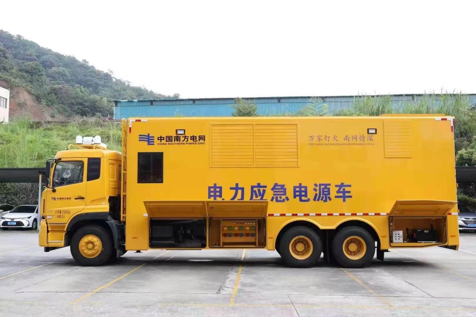 廉江安康大型柴油发电机发电车UPS电源出租租赁